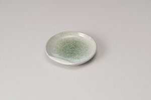新緑4.0半月皿【日本製　陶器】