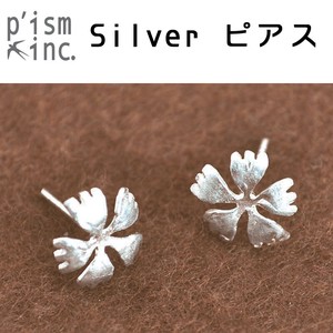 Silver ピアス　W15