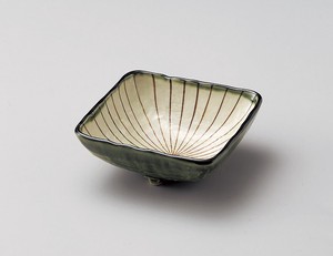 織部内筋三つ足角鉢（大）【日本製　陶器】