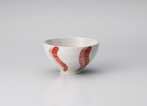 うるし流水（赤）茶碗【日本製　陶器】