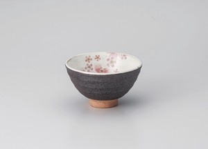粉引舞桜飯碗（ピンク）【日本製　陶器】