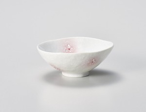 ほのか平茶碗（小）ピンク【日本製　磁器】