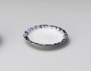 Small Plate Porcelain Laurels Made in Japan