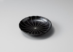 黒マット十草 菊型4.0皿【日本製　磁器】