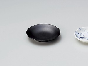 黒マット3.0寸皿【日本製　磁器】
