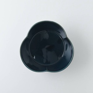 asumi(彩澄) 13cm花型小鉢(大) ネイビー[日本製/美濃焼/和食器/リサイクル食器]