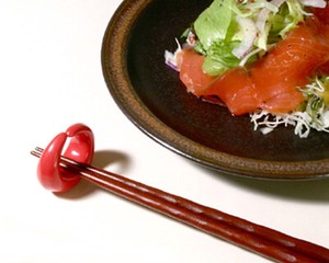 Ring Red Chopstick Rest
