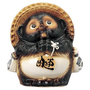 Shigaraki ware Animal Ornament Japanese Raccoon 23.5 x 18.5 x 26.5cm