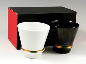 【有田焼 匠の蔵】 ハッピーリング(白・黒)　ペア至高の焼酎グラス