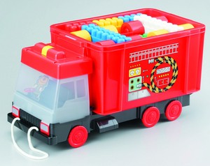 【日本製】【ベビー・キッズ用品・玩具】おもちゃ箱 消防車凸凹ブロック51ピース付き MA-50010