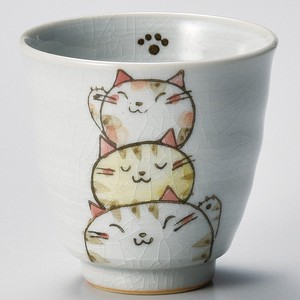 猫づくし湯呑（茶）【日本製　美濃焼】