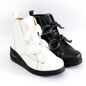 【最終セール商品　￥3300→　￥2400】ステッチリボンハイカットスニーカー