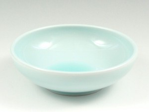 青白磁　平小鉢