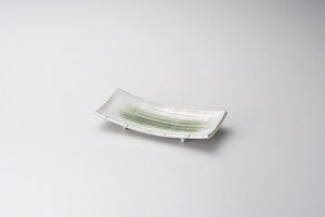 新緑反突出皿  【日本製    磁器】