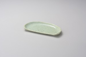 益子均窯半月焼物皿  【日本製    磁器】