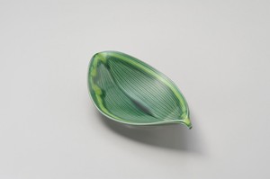 緑釉 黄流し葉型8.5寸向付  【日本製    陶器】