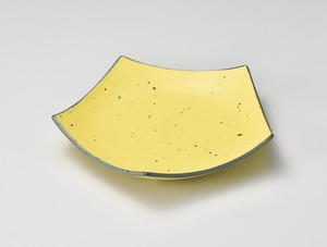 鉄粉黄五角皿（大）  【日本製    磁器】