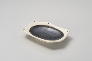 和黒（わっこく） ちぎり前菜皿  【日本製    陶器】