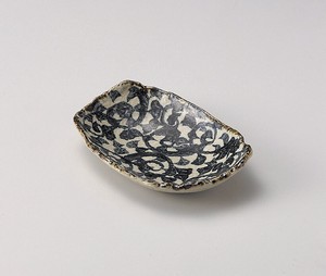 タコ唐草楕円皿  【日本製    陶器】