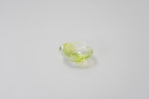 荒波グリーン小判豆鉢（ガラス）  【日本製    ガラス】