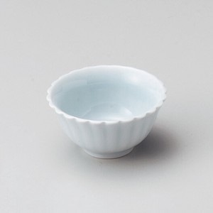 青白磁菊型小鉢（大）  【日本製    磁器】