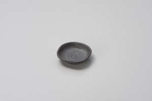 黒鉄吹き2.8なで角皿  【日本製    磁器】