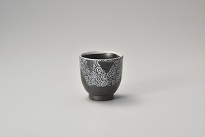 化粧流渦湯呑  【日本製    陶器】