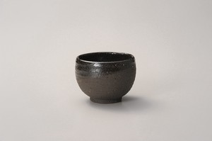 黒土一服碗  【日本製    陶器】
