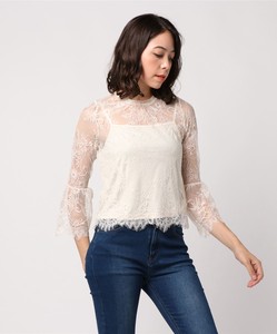 Floral Pattern Lace Blouse Camisole Attached
