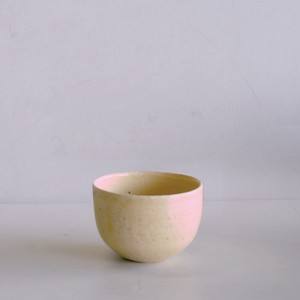 ルーチェ ｺｺｯﾄﾎﾞｰﾙ クレーマ  【日本製  信楽焼  陶器】
