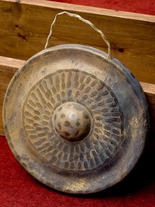 [Not included stick] Vietnam Gong Percussion