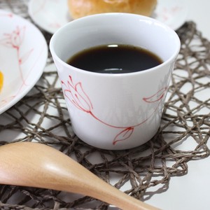 フリーカップ（赤）　ハッピーフラワー　日本製　波佐見焼　そば猪口　デザート　コーヒー　綺麗