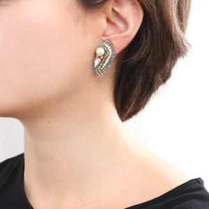 Clip-On Earrings Bijoux