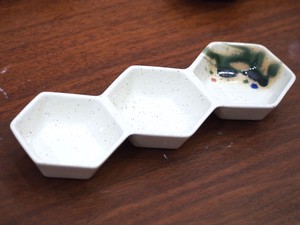 Honey NonoHana Pottery Plates Seto ware Made in Japan