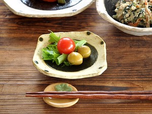 和黒ちぎり型小皿【日本製 美濃焼 和食器】