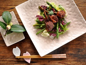 sakura大皿（かさね桜）【日本製 美濃焼 和食器】