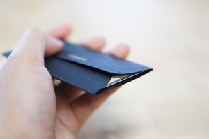 [reccomendations in 2021] Business Card Holder Made Of Paper