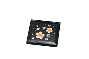 37-0210　 角コンパクトミラー 黒 福桜 Portable Mirror w Magnifying Glass Cherry Trees