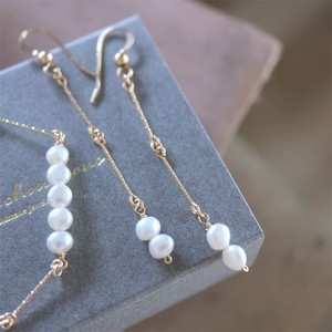Gemstone Bracelet Pearls/Moon Stone Straight
