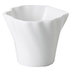 【在庫限り】ZEN白磁　7.5cm花型小鉢