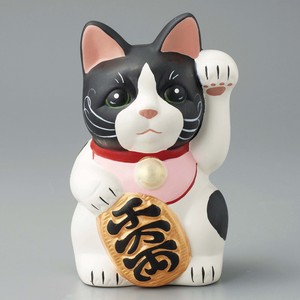 Artisans Hand-writing Made in Japan Beckoning cat