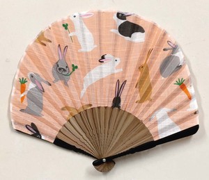夏の和雑貨　扇子シェル型　布製（扇子袋付き）　マツモトヨーコ　ウサギ