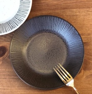 ワイア　反型6.0皿　黒　18cm【日本製　取皿　ケーキ皿　パン皿　和食器　陶器　織部】ヤマ吾陶器