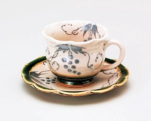 玉山窯　織部ぶどう　コーヒー碗皿【日本製  陶器  美濃焼】