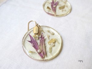 金耳针耳环（黄金） Botanical 珍珠