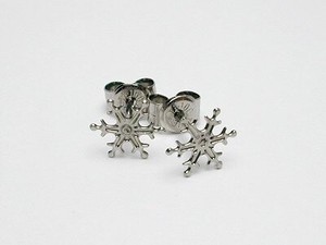 Pierced Earrings Titanium Post Snowflake