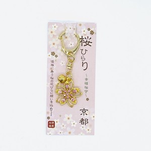 【和雑貨】桜ひらり　型抜き金桜キーホルダー