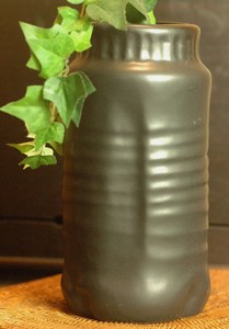 六兵衛花瓶（黒マット）