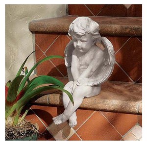 瞑想する智天使（ケルビム）像 エンジェル彫刻 ガーデン彫像/ 庭園 園芸 （輸入品）
