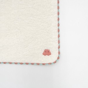 【日本製】タコルンワンポイント刺繍タオル